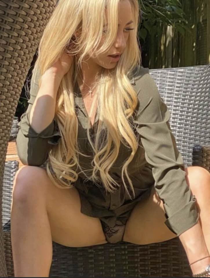 Click to view full size Mr wolf want yall to see mirs wolf sexy tits