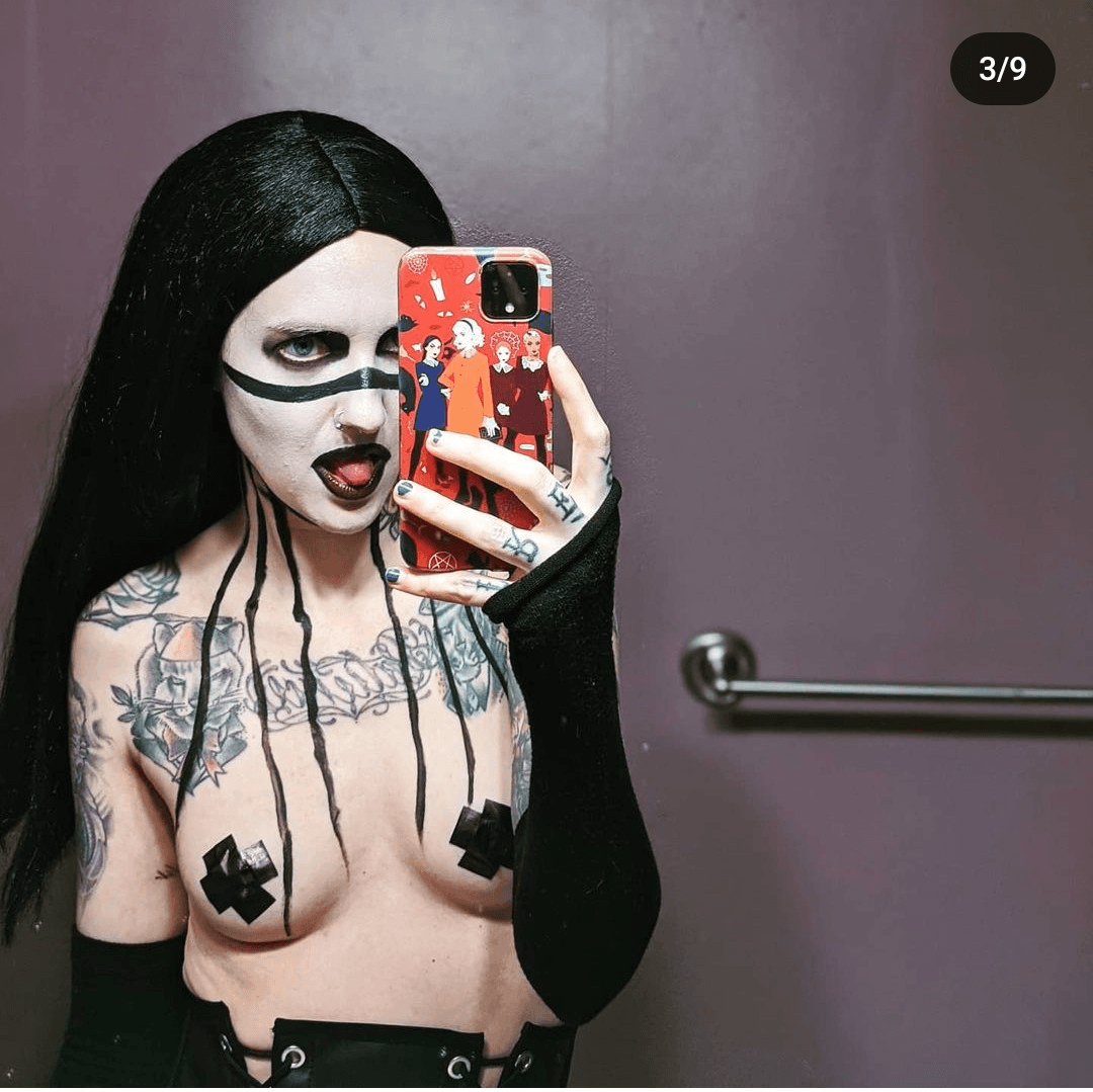Sexy little meth addict Goth Whore with a cute little ass.?