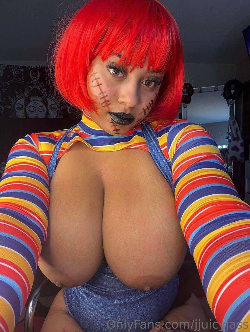 Big titty jasss Chucky cosplay dildo solo