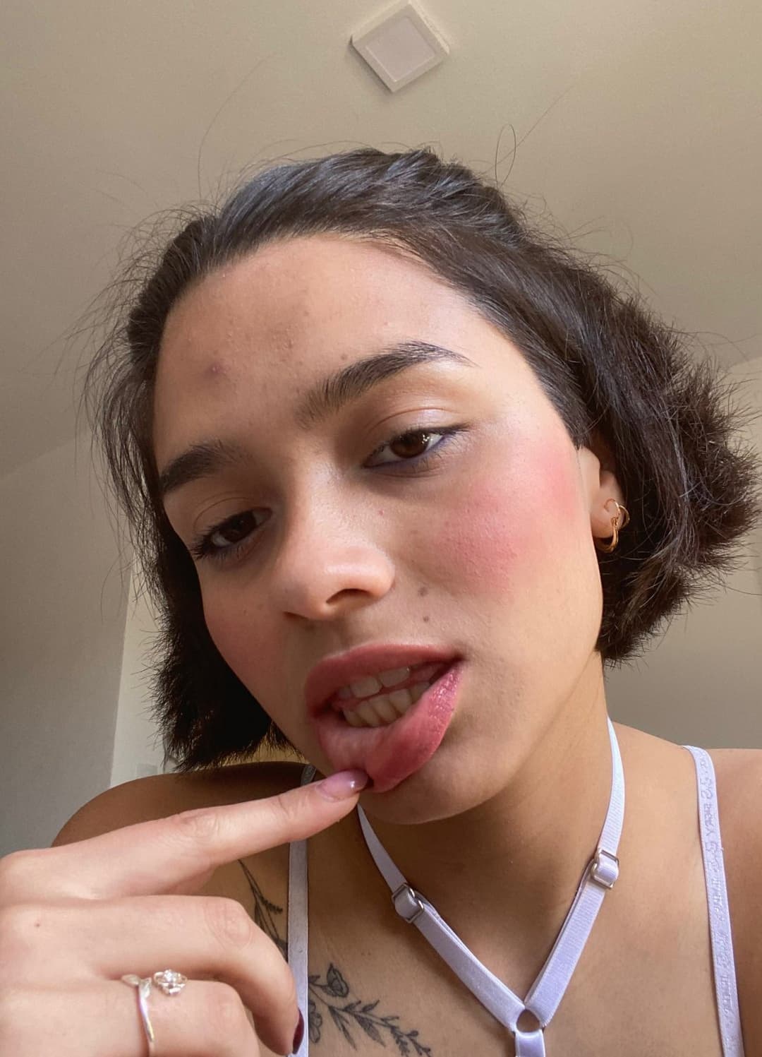 I’ll make you cum without even using my hands