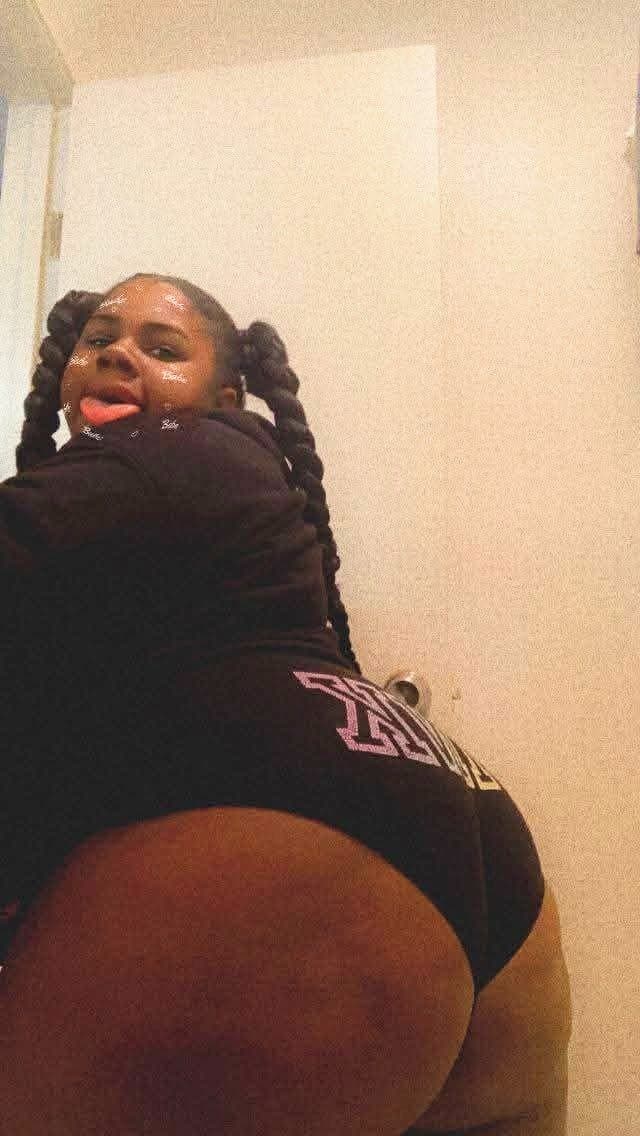 DSL CHOCOLATE EBONY BIG ASS BBW SSBBW PYT GOONER MATERIAL