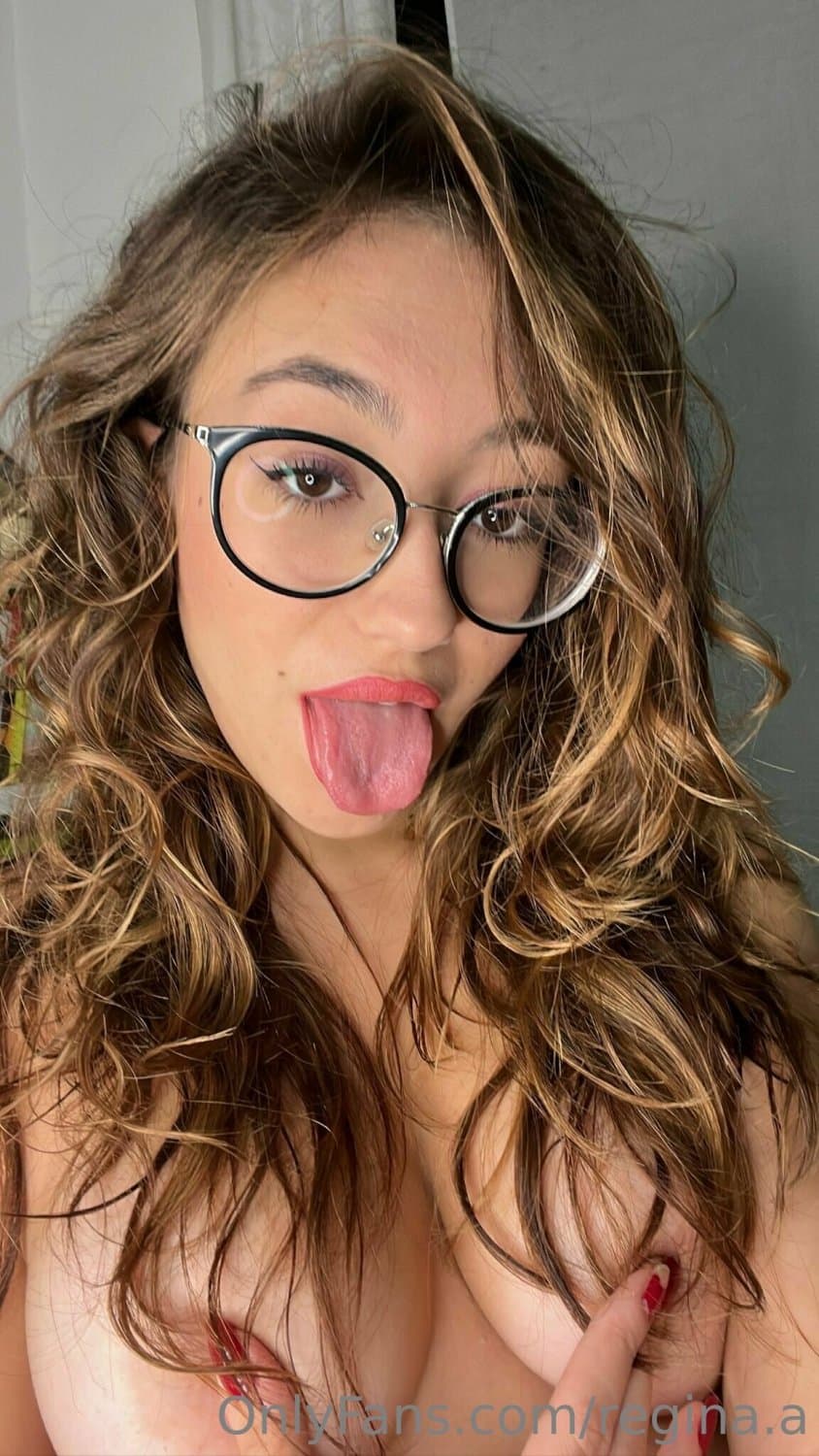 REG1NA - DORITOS - ITALIANA HERMOSA