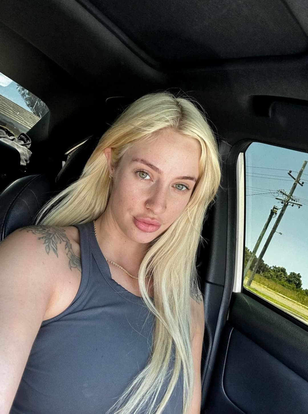 I know perfectly well that you would fuck me if you could