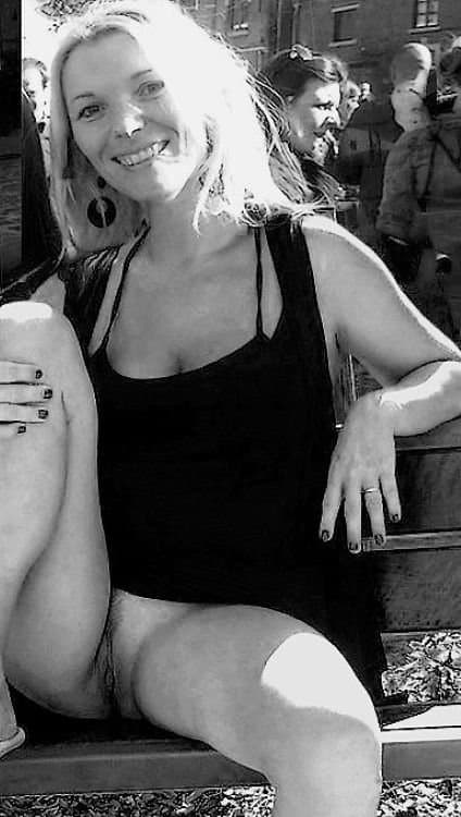 Click to view full size Web Sluts in Erotic Art