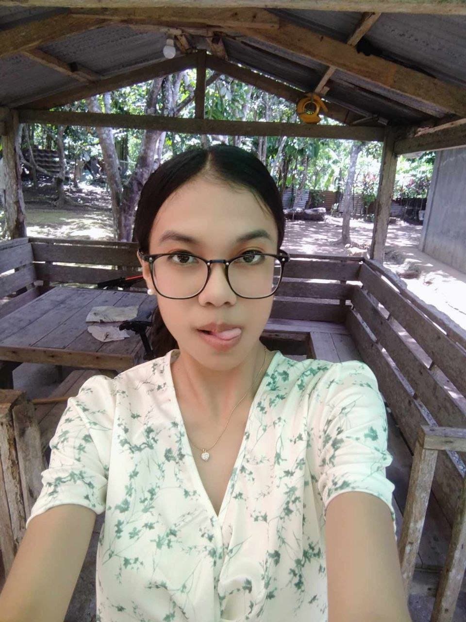 Rose Ann - Pinay Teen Girlfriend Scandal Leaks