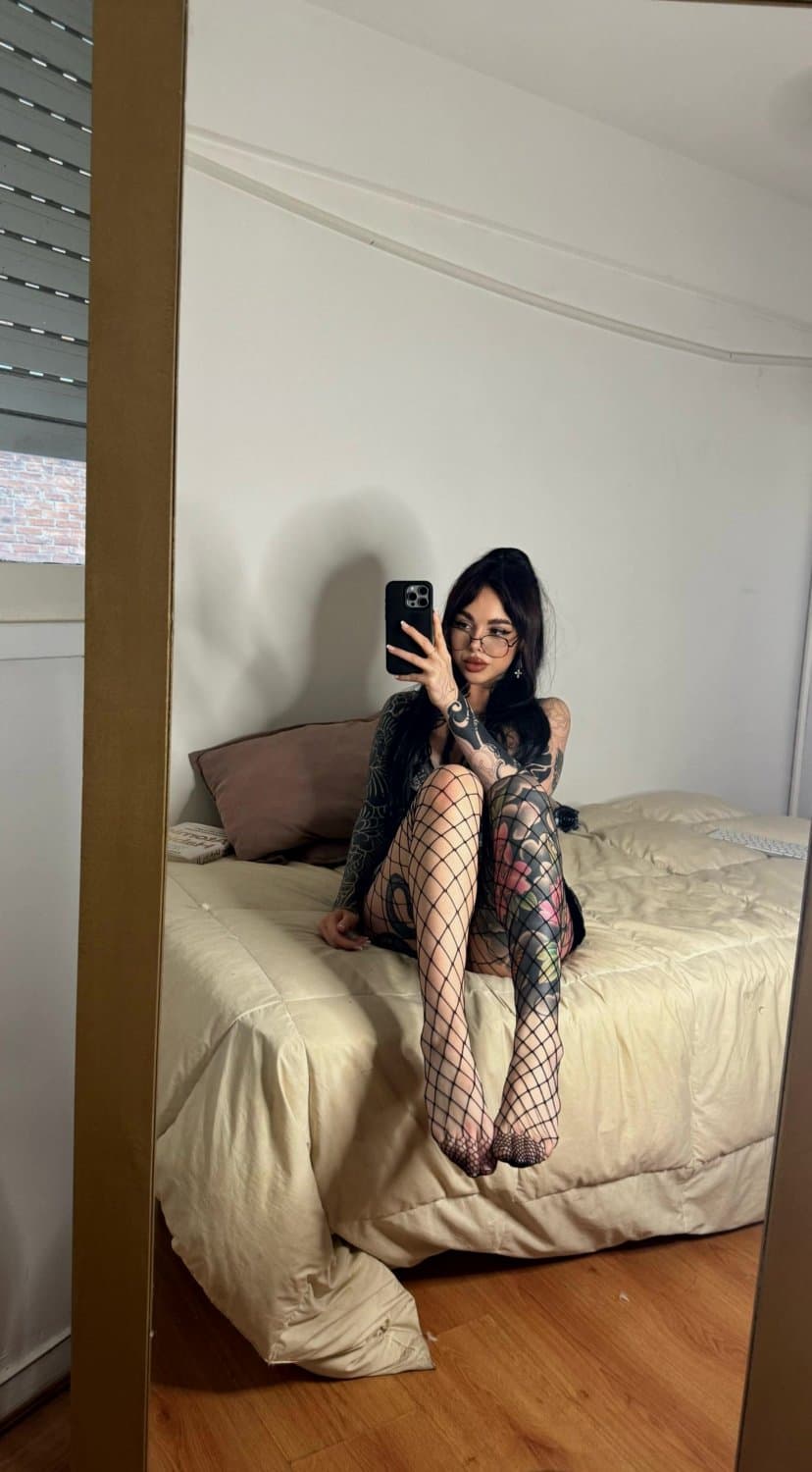 I have a few dirty games in mind but I need another player, can you come over and play with me.