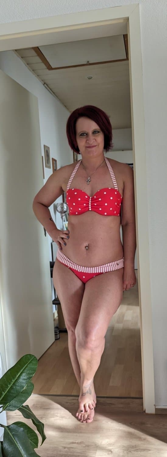 Slut of the week - hot small tits German whore.