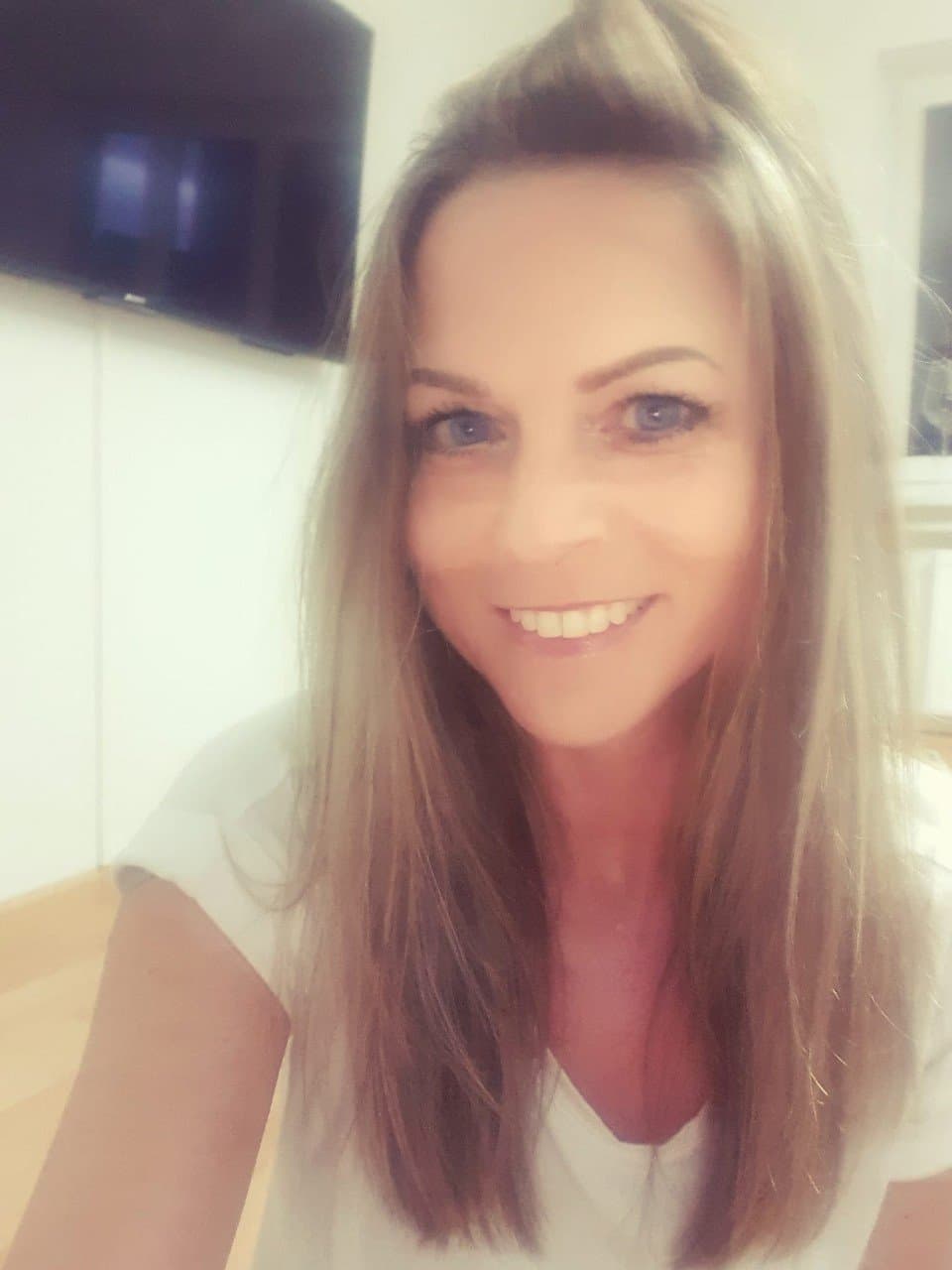 German Cumslut Heike, breed her!