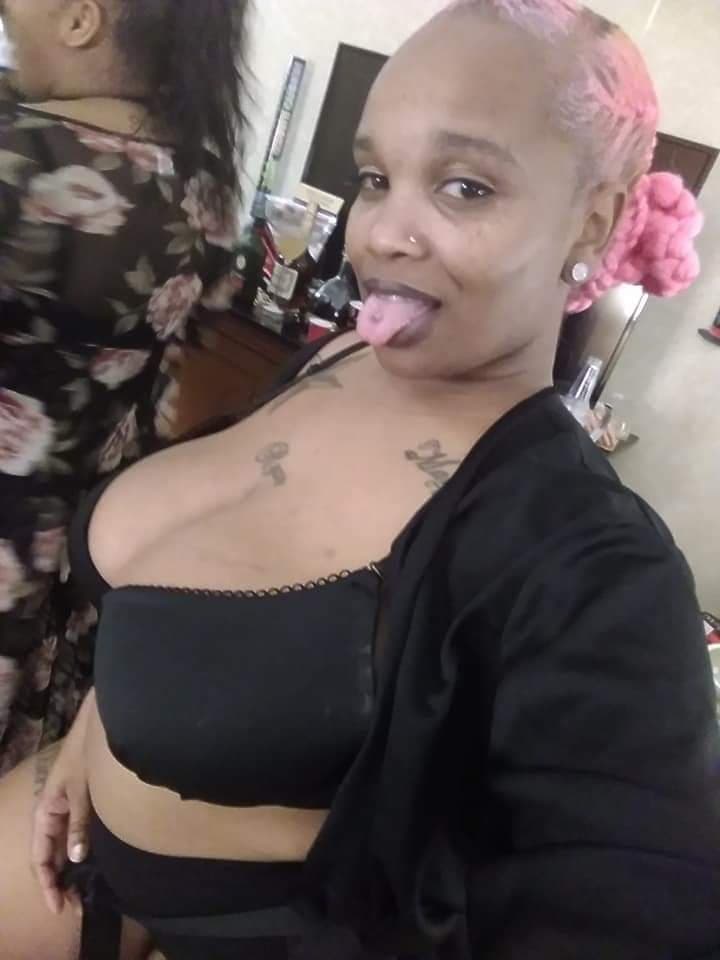 Freaky Bi Bbw Auntie (She need to start a only fans) I would not pull out 19