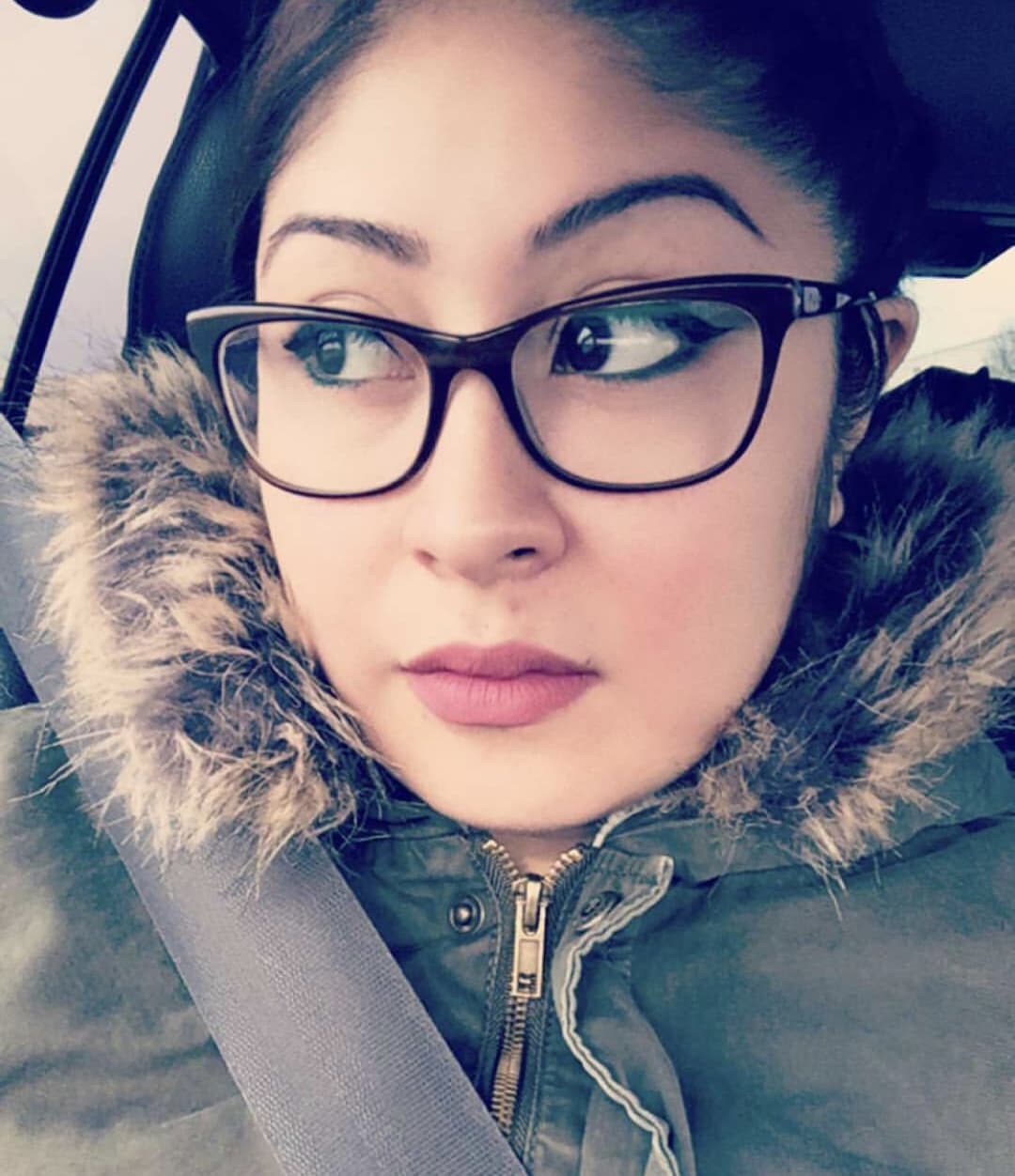 Cheating wife gives sloppy road head and perfect deepthroat to a co-worker