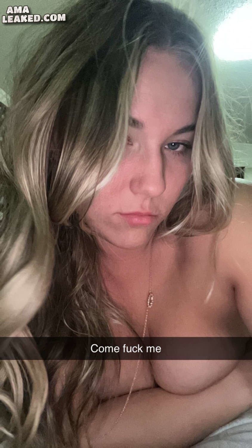 Blonde gym rat begs for cum inside of her & finally gets all of it “It’s so warm.”