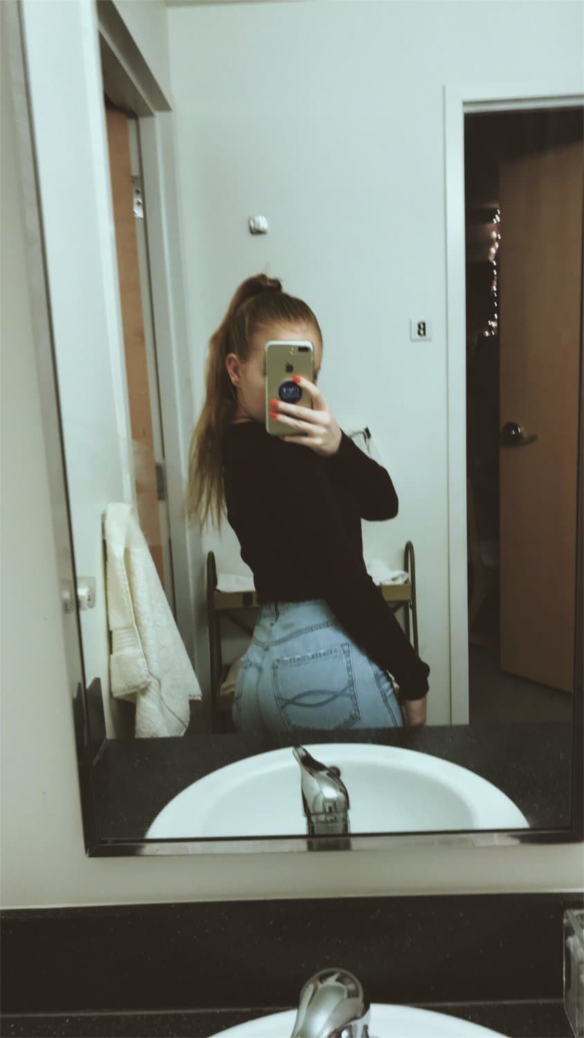 Tight College Slut Kerry