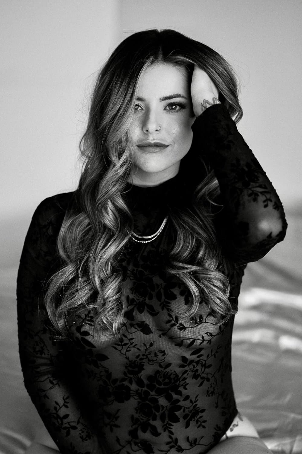 Click to view full size Intensely beautiful brunette boudoir