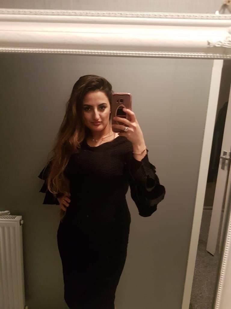 Hijabi Muslim Pakistani Wife Nudes Leaked by Husband