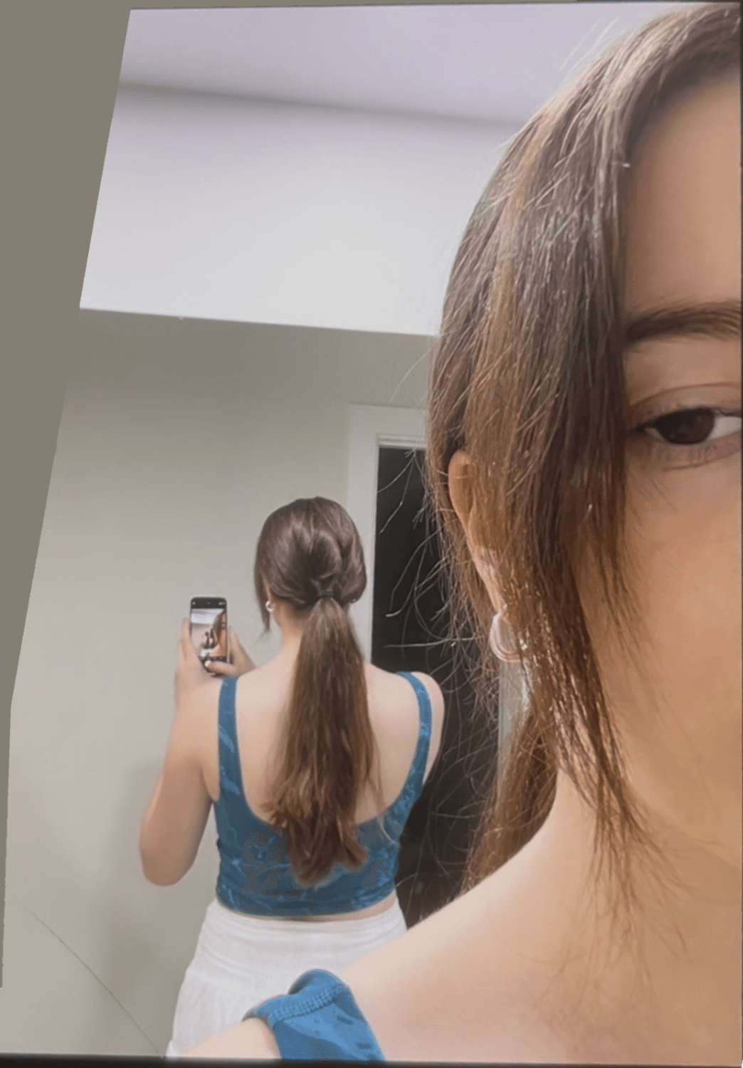 Rachel (19F, USA) cute shy girl with gorgeous boobs first time exhibitionism