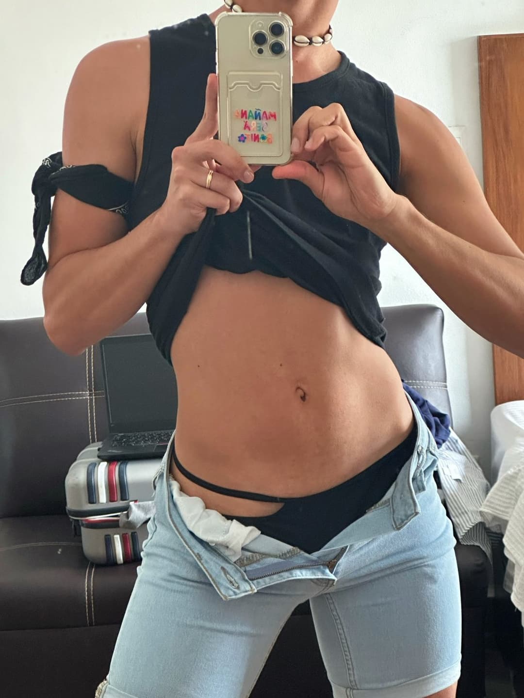 ALEJO ? HOT TWINK ASS ?