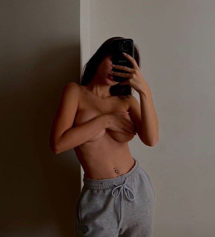 Click to view full size Andre Garte: Que pequeña zorra y con descuido al final