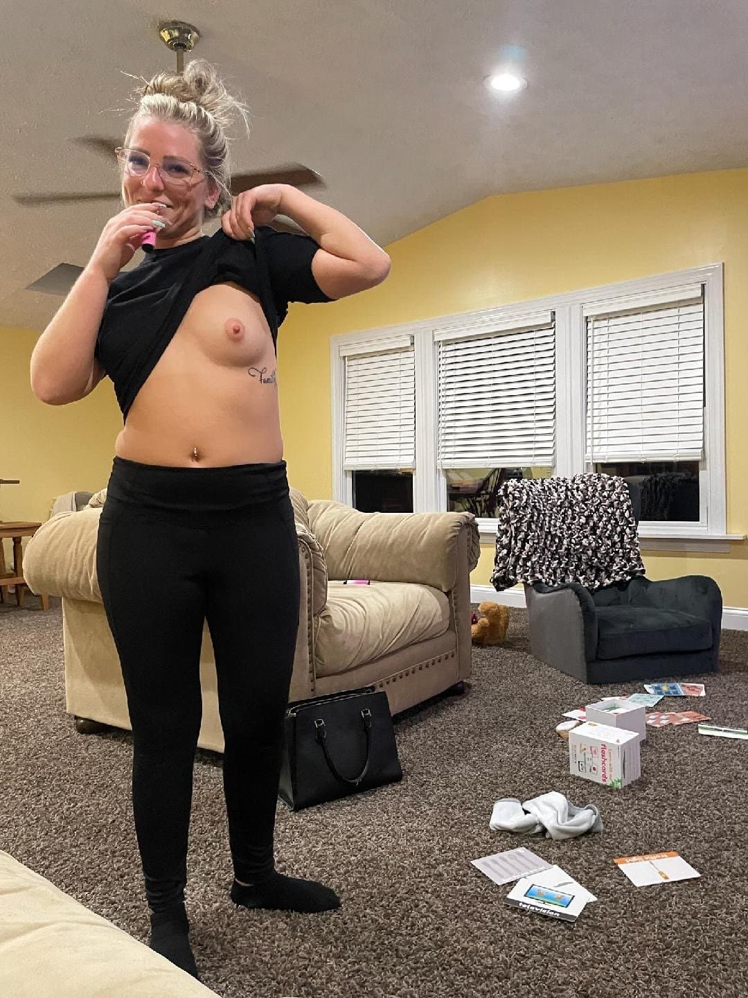 Click to view full size Lacey J & Lindsay C are best friends who share everything ??