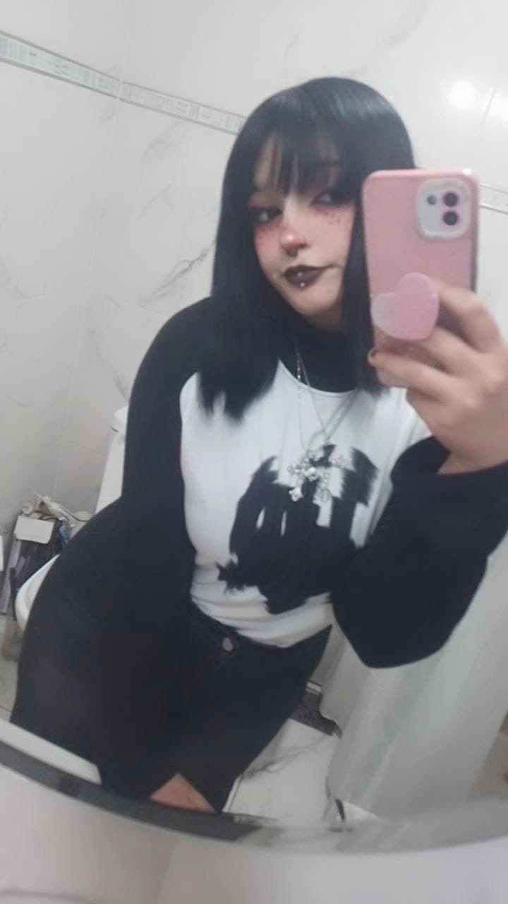 GOTICA ARGENTINA CULONA!????