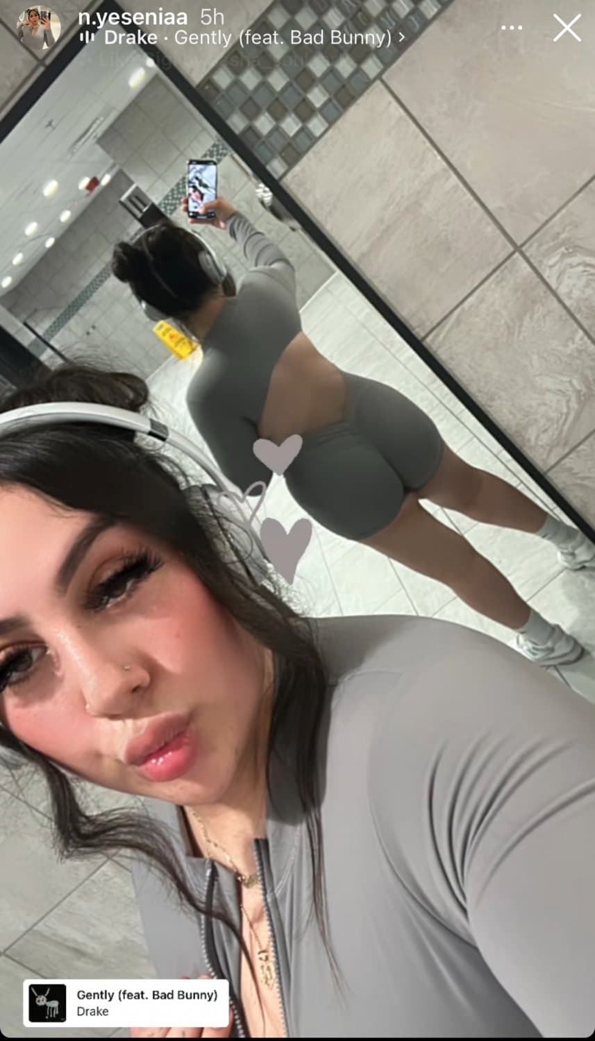 Latina posting bikini and ass pictures. Her @ on pictures