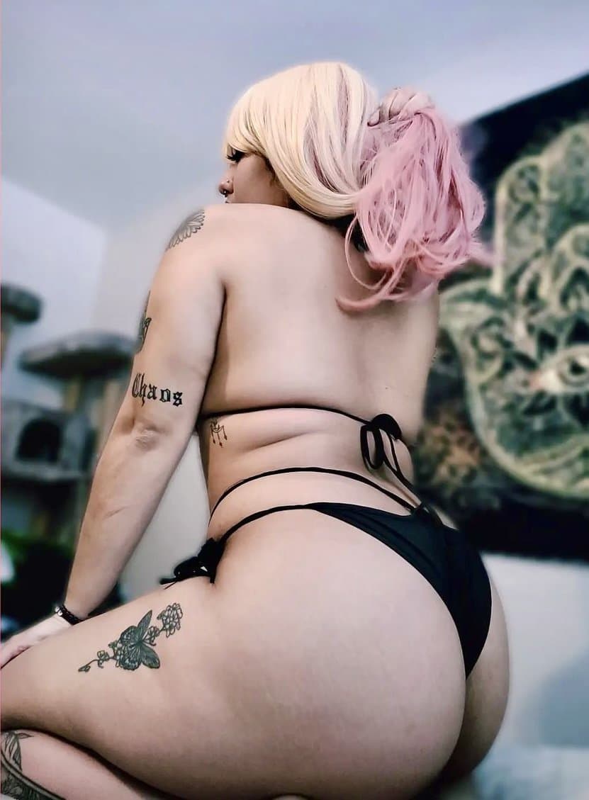 Click to view full size Angelica Luna easy fuck from Houston. Likes cum in ass!