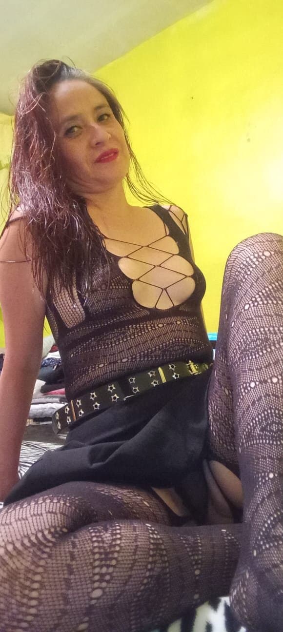 Click to view full size Ven amor y hazme tuya esta noche y todo el día...???