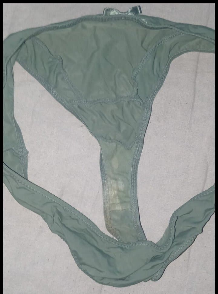 Rafayblanca González bien ??siempre trae los calzones  porque todos los días se la meto por