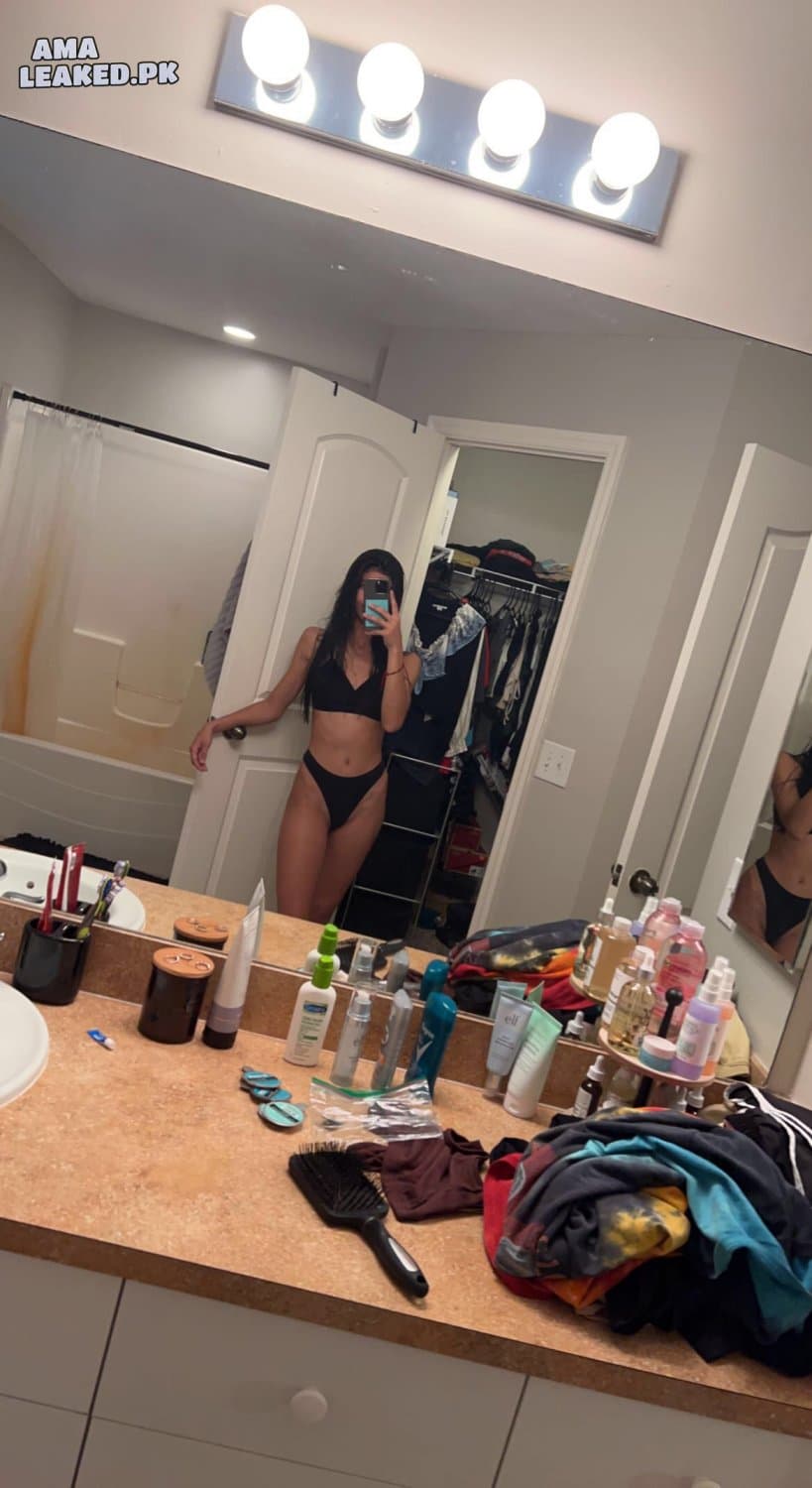 Kenzie Hayes Leaks Part 1