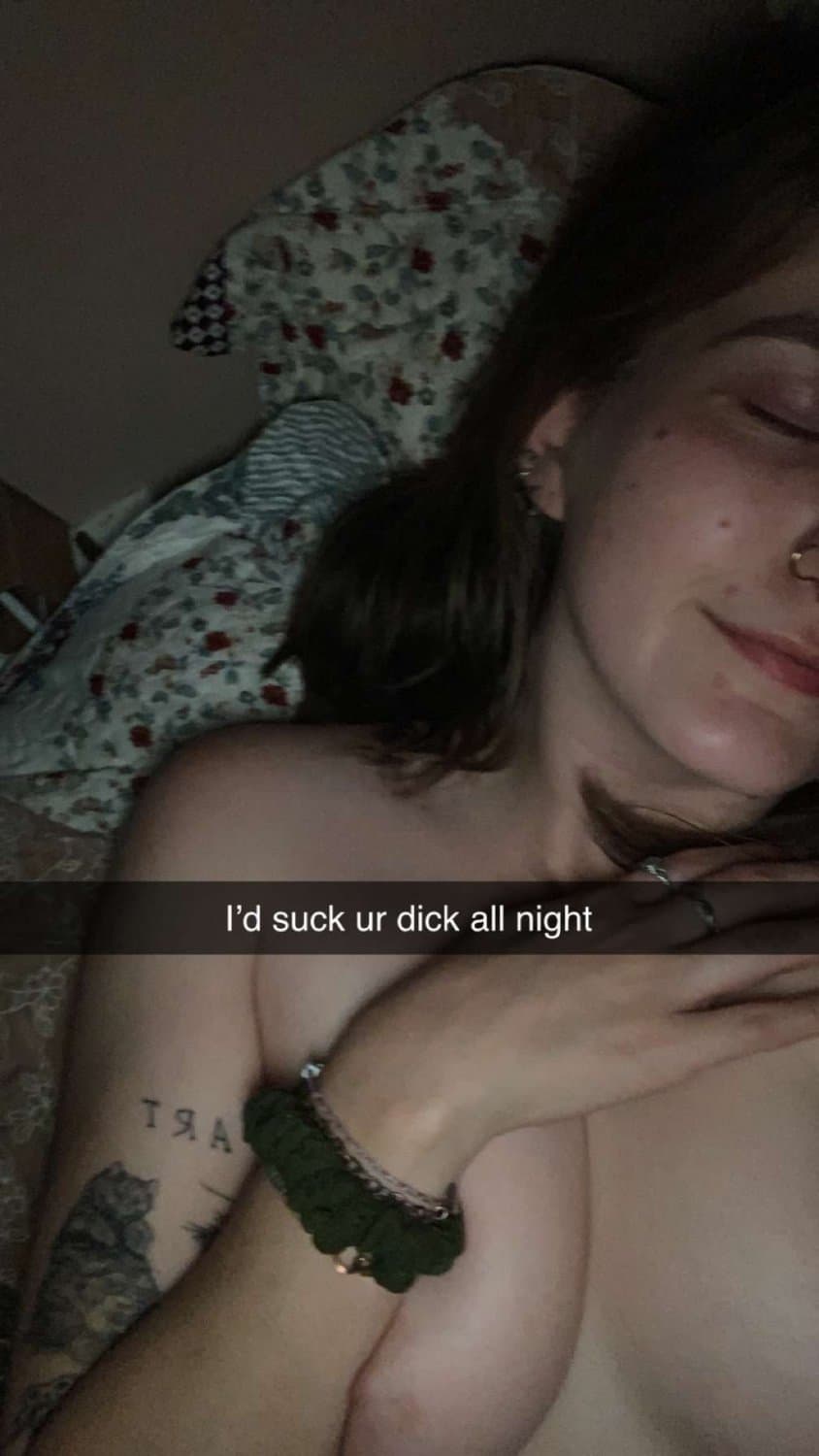 stoner chick Kristen shows off her best assets