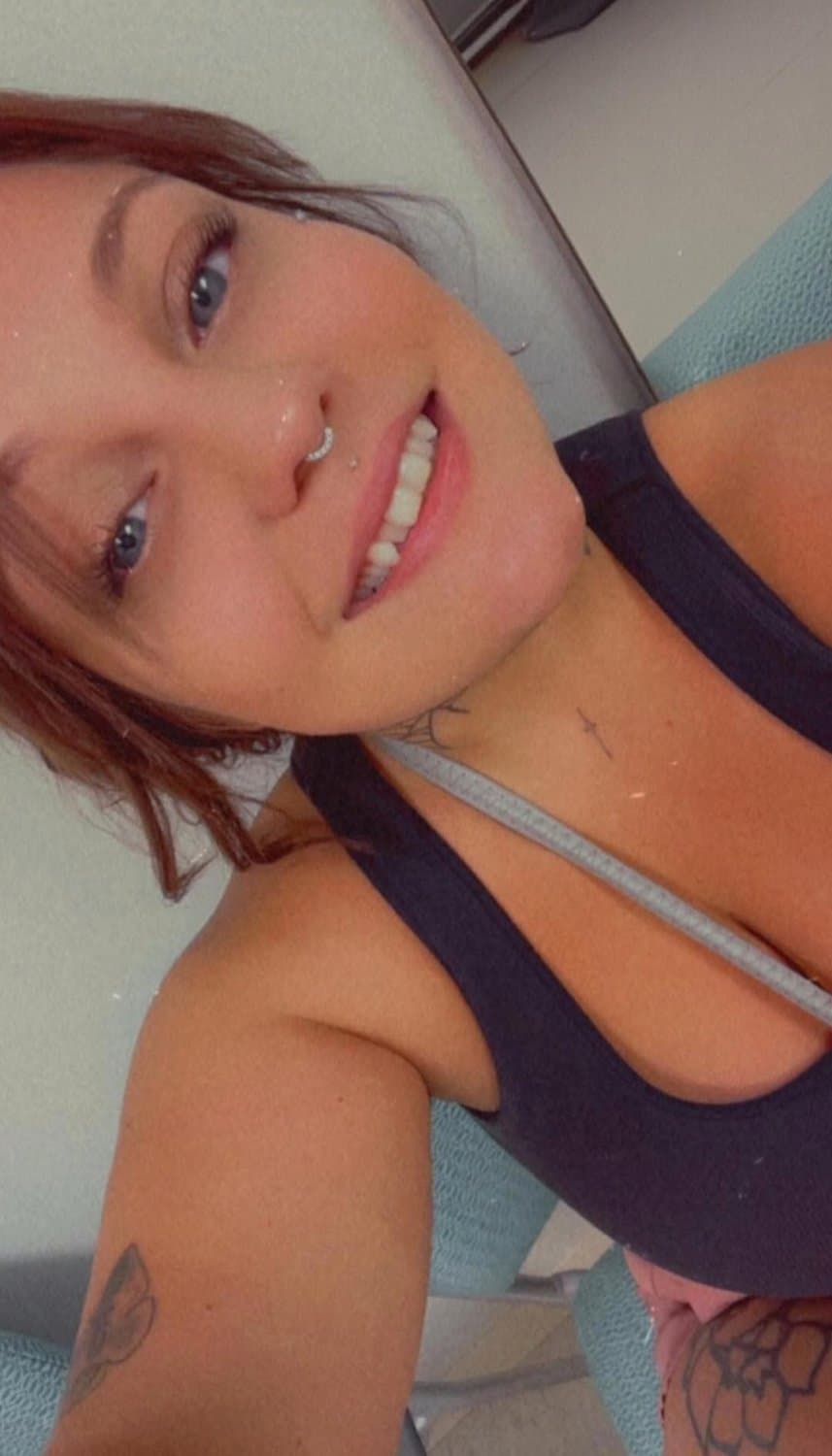 Are you smashing this dumb bitch? (Kassidy)