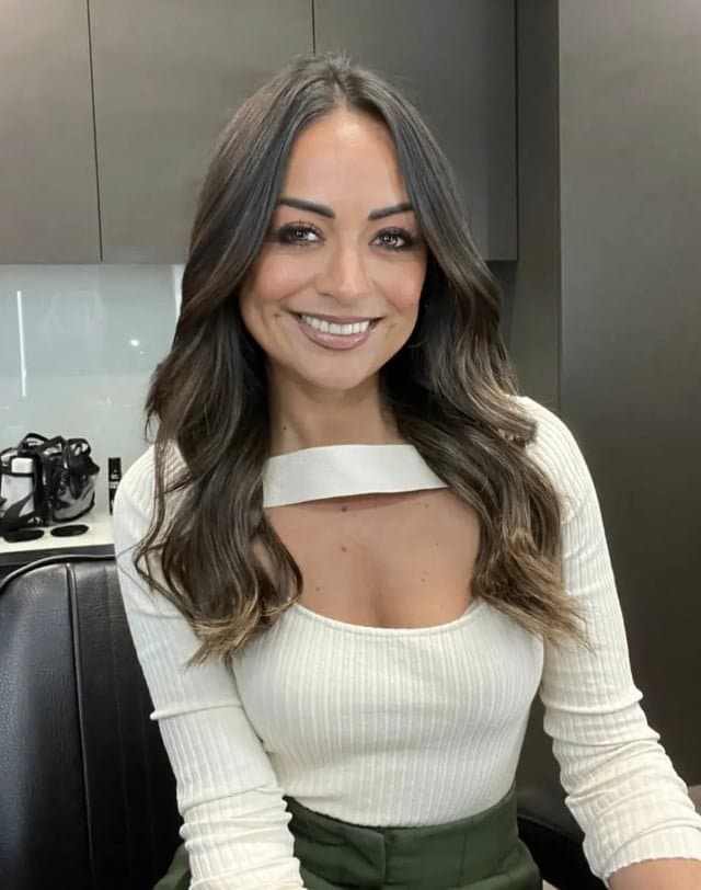 Click to view full size Jules Breach Hot Baddie Pussy in Tight Ass Leather Leggings ?????✊???