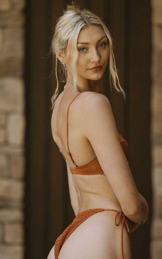 Cameron Brink Is A Tall Blonde Beauty with a Banging Fit Body That Make For A Perfect EdgingSession