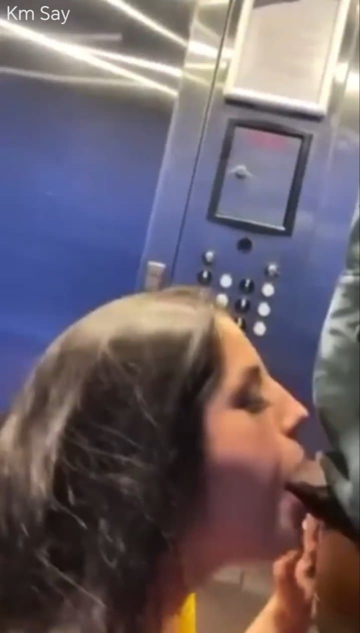 Hermanastra put4 en cualquier momento q estemos solo me mama la verg xq dice es mi perr4 y ?.