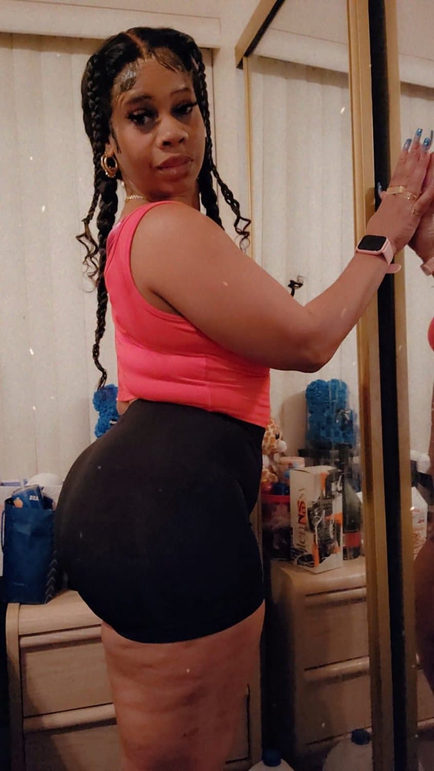 LA Early 40s Thot Grandmother From Crip I Fucked A Couple of Times