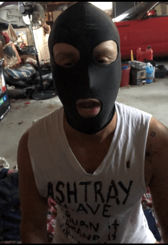 Ashtray slave 2