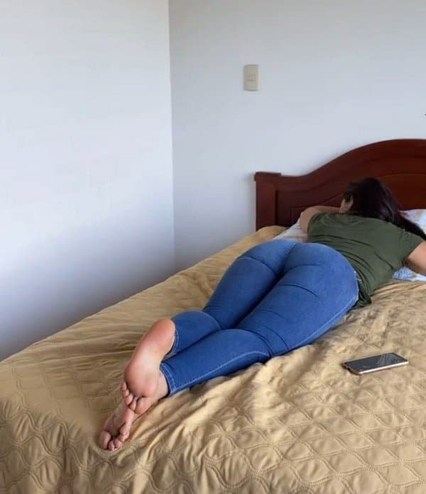 Beautiful and attractive Iraqi wife7771