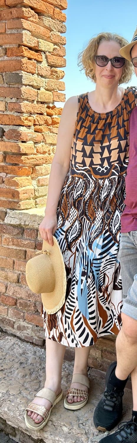 Bigasswife Christine - Lago di Garda on holiday