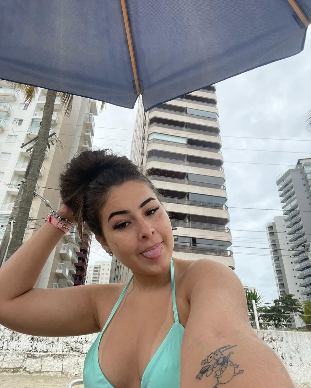 Click to view full size Novinha Regina Schneider do tiktok transando conteúdos exclusivo dela dando no grupo vazou vazado ?