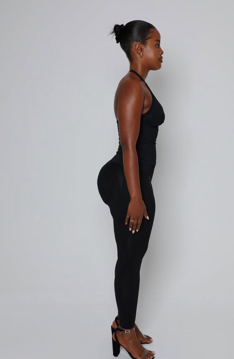 Big ass and big head