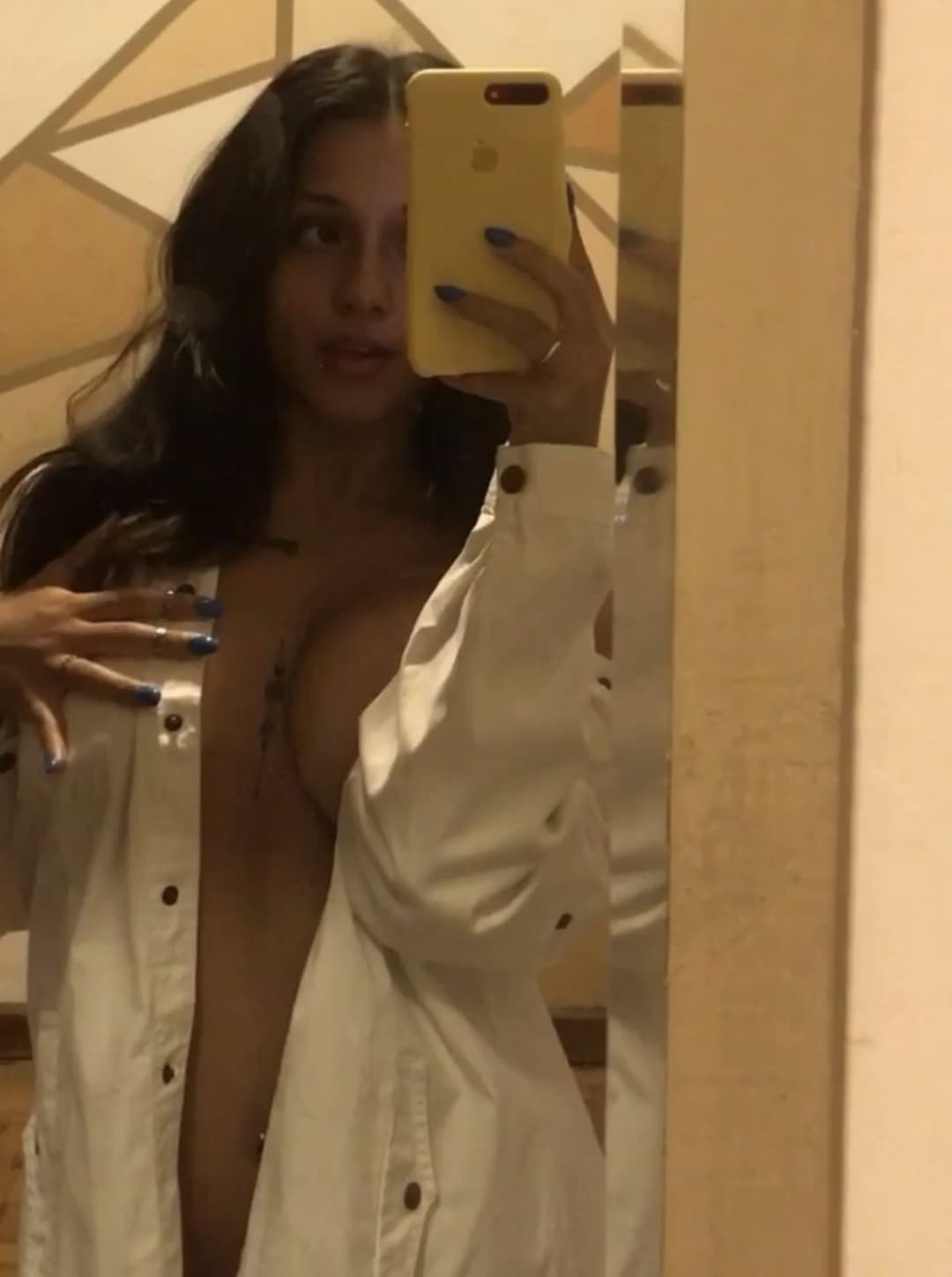 Click to view full size Pendeja argentina cuerpazo