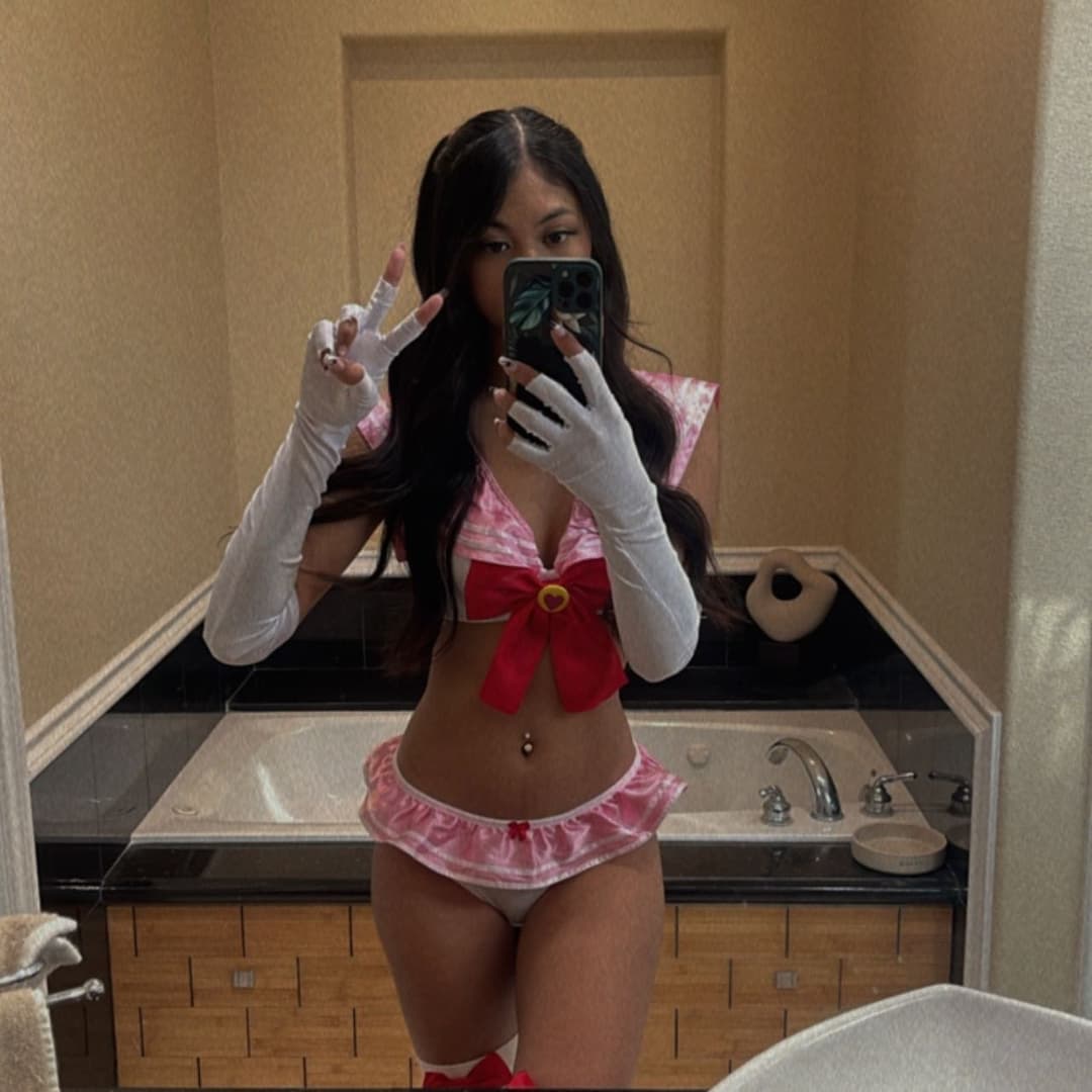 ABG Asia / Local Coffee Shop Girl