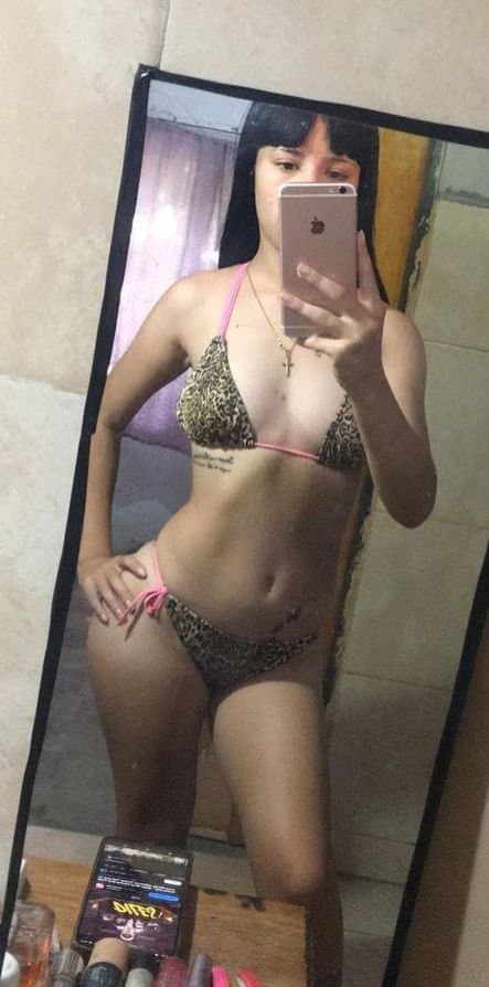 Tremenda B3b0t@!! ??? Quien consigue algo de ella?