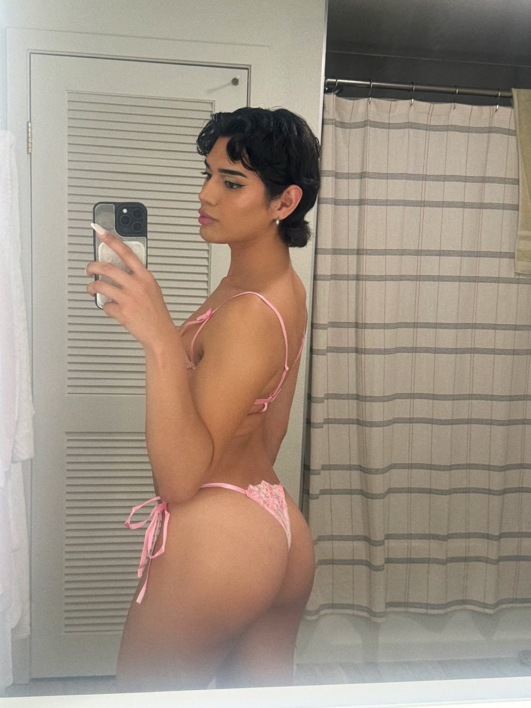 ANGEL REYNOSO ? GORGEOUS TWINK ?