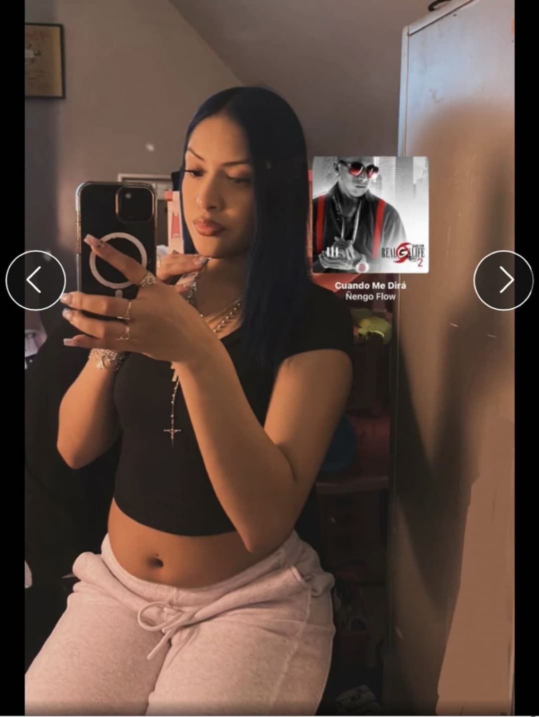 Daisy has a tight pussy and a tight ass Latina north side of Chicago