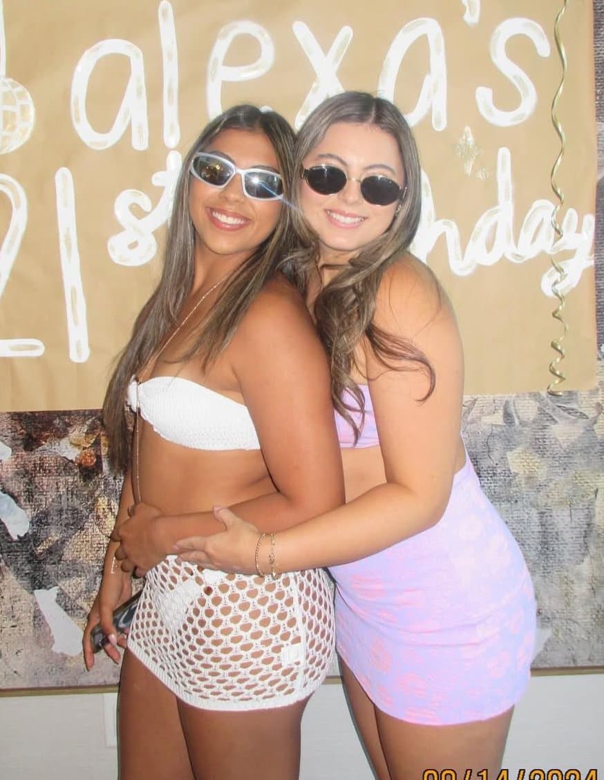 Which sister are you fucking first? Sophia on left or Alexa darker sister on right