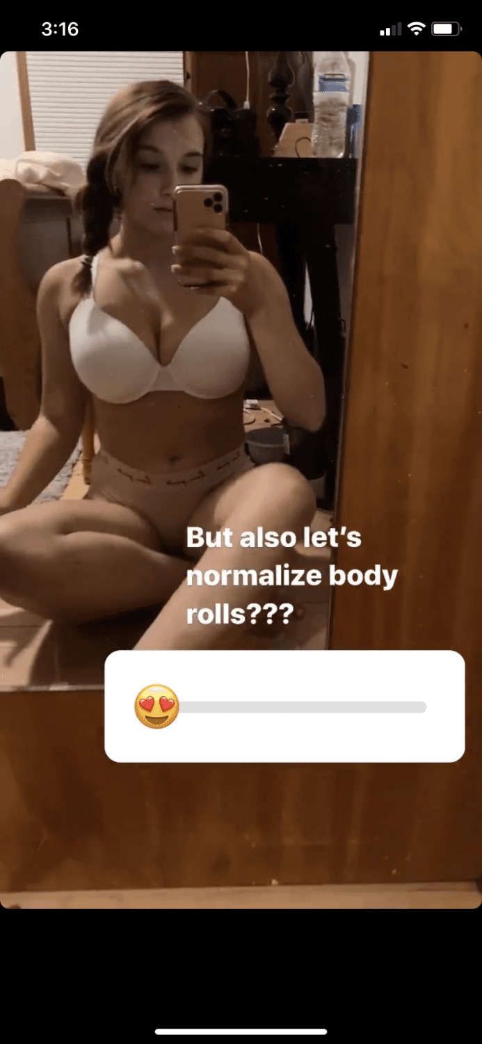 She squeezes her big tits so good and looks amazing kissing her girl