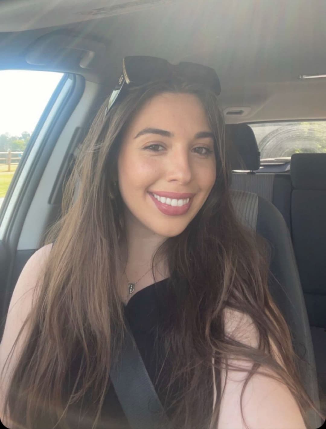 Big boobs, nice dick sucking lips and loves cum