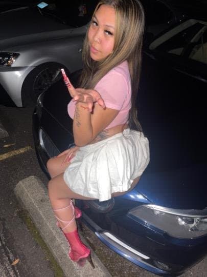 Click to view full size 21 year old Asian Escort in Orange County ca