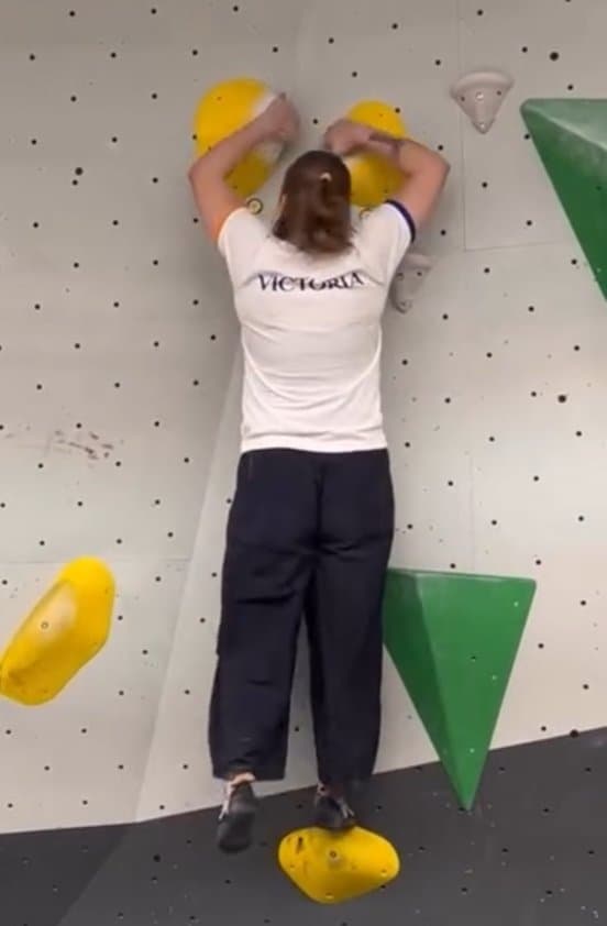 Click to view full size This lesbian needs a good fuck. Look at that huge ass ??she must have a pounded ass and pussy full