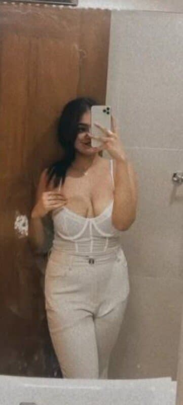 Desi Babe Giving Blowjob Taking Cum Riding n Doggy Fuck